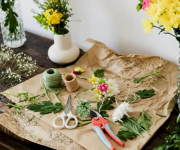 Cung cấp Phụ kiện ngành Hoa tại Vĩnh Cửu