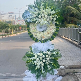 Hoa chia buồn Trảng Bom - Hoa tươi thanh bình trảng bom