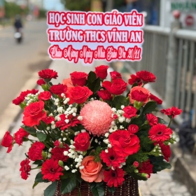 Giỏ hoa sắc ĐỎ