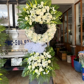 Hoa chia buồn mẫu 015