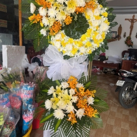 Hoa chia buồn mẫu 016