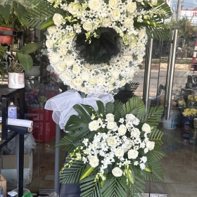 Hoa chia buồn mẫu 017