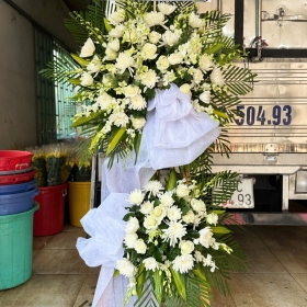 Hoa chia buồn mẫu 018