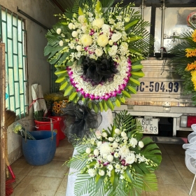 Hoa chia buồn mẫu 024