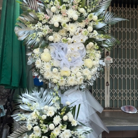 Hoa chia buồn mẫu 031