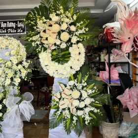 Hoa chia buồn mẫu 039