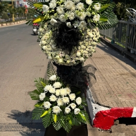 Hoa chia buồn mẫu 052