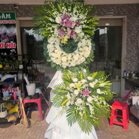 Hoa chia buồn mẫu 057