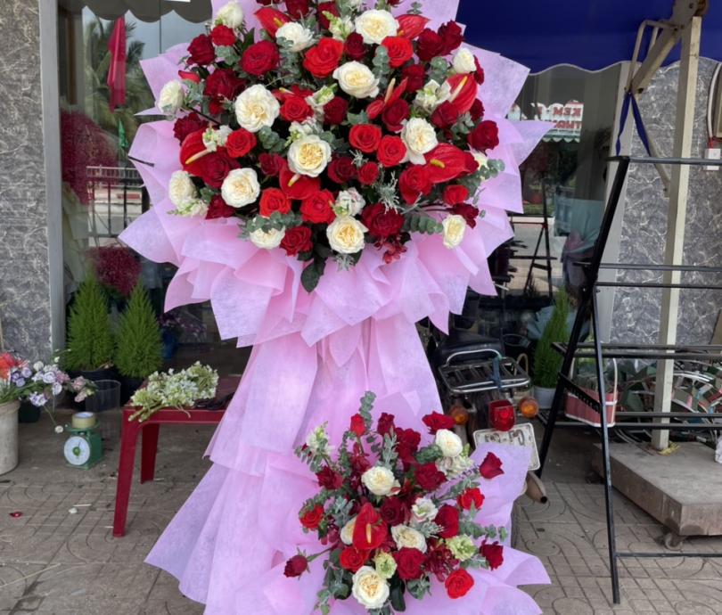 mẫu hoa khai trương đẹp tại vĩnh cửu