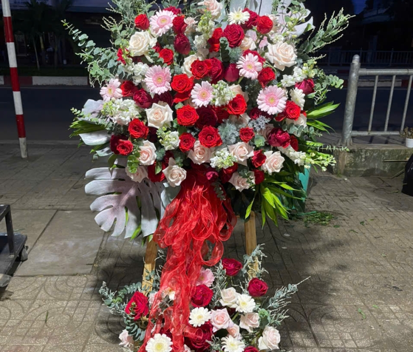 hoa tươi sông mây, trảng bom - hoa khai trương