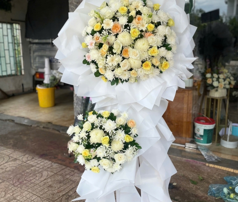 Đặt hoa tang Vĩnh Tân Vĩnh Cửu