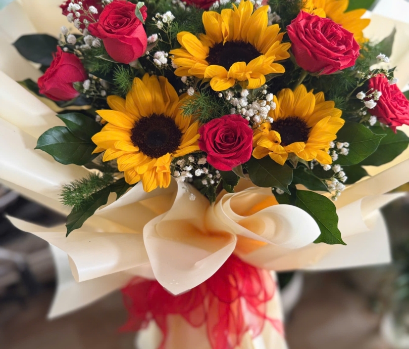 Hoa chúc mừng Trị An