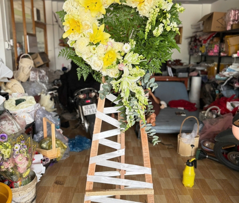 Hoa chia buồn Hố Nai