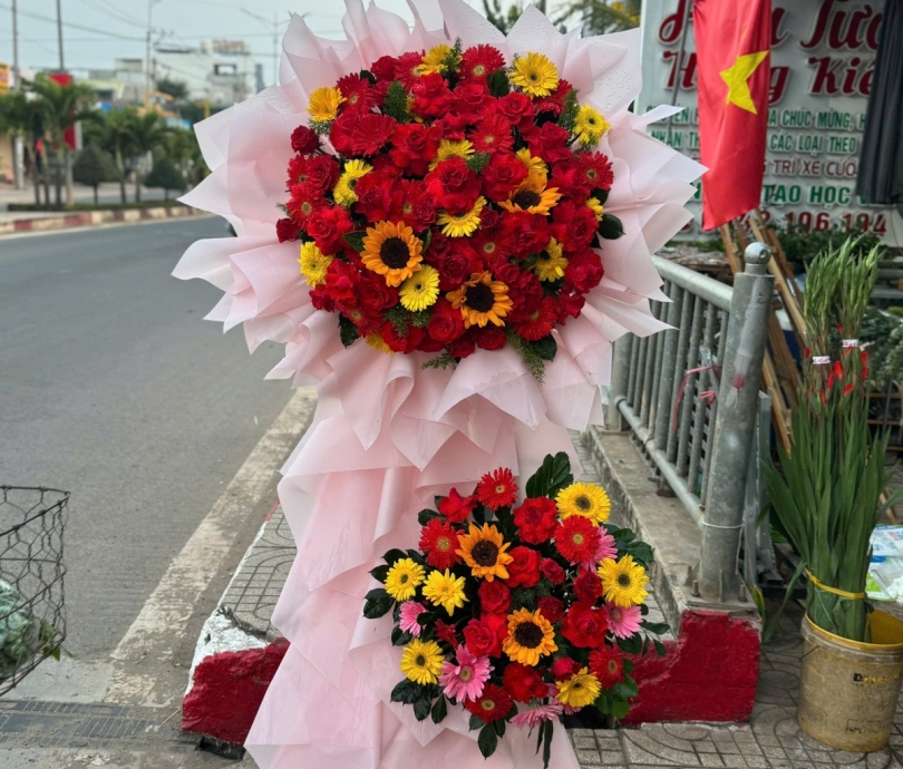 	Hoa chúc mừng - 006