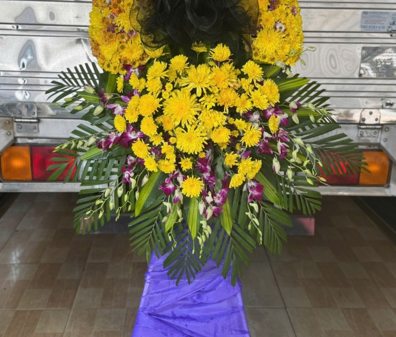 Hoa chia buồn mẫu 049