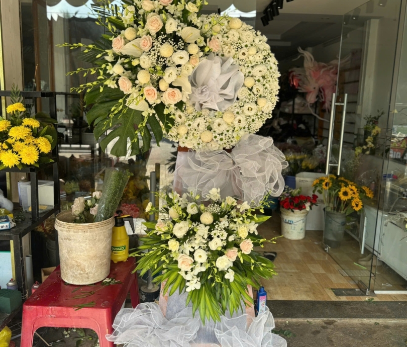 Hoa chia buồn mẫu 054