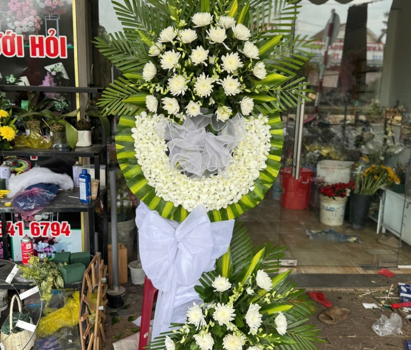 Hoa chia buồn mẫu 055