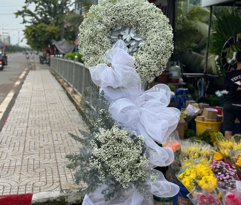 Hoa chia buồn mẫu 060